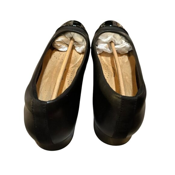 Clarks Juliet Monte Flat | Size 9W (Wide) | Color Black - Picture 6 of 9